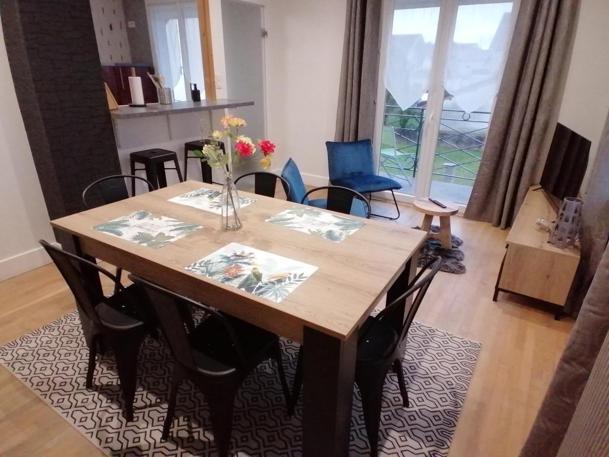 Maison De Ville 70M² Champagnole Esterno foto
